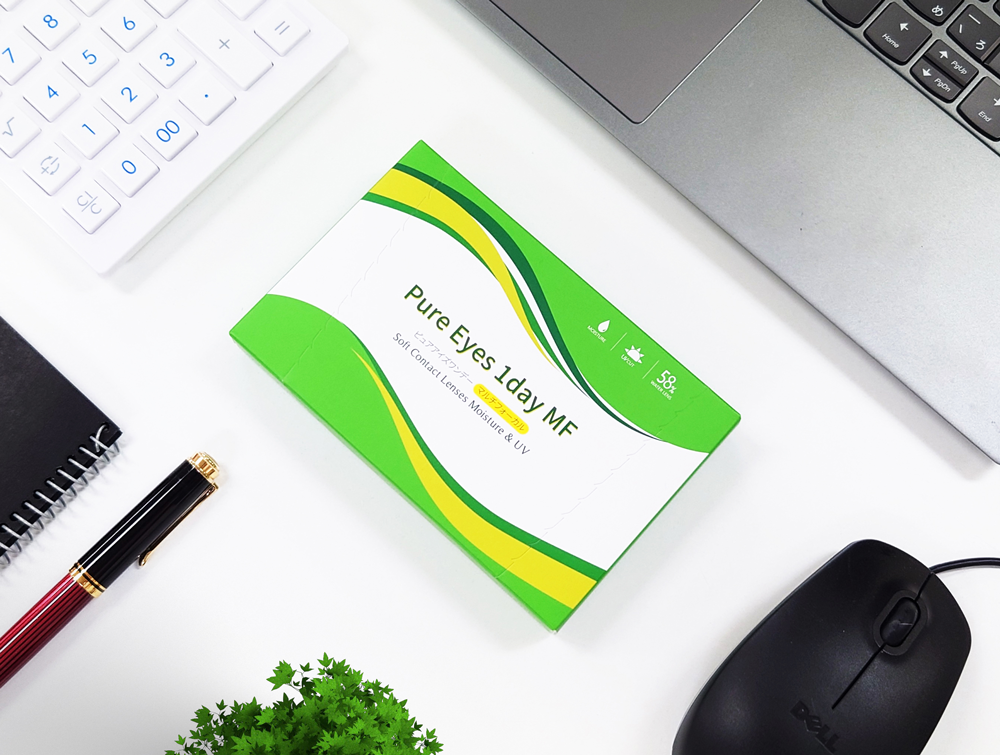 ピュアアイズワンデーマルチフォーカル（遠近両用コンタクトレンズ）パッケージ写真